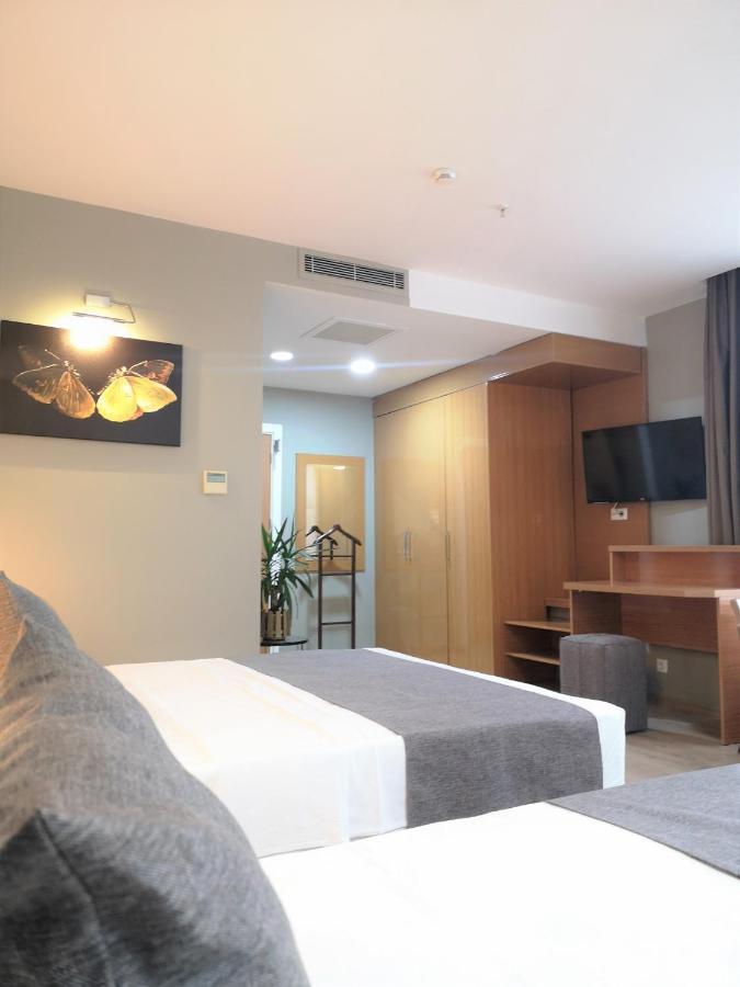 Grand Park Hotel Istanbul City Center Bed And Breakfast Exterior photo